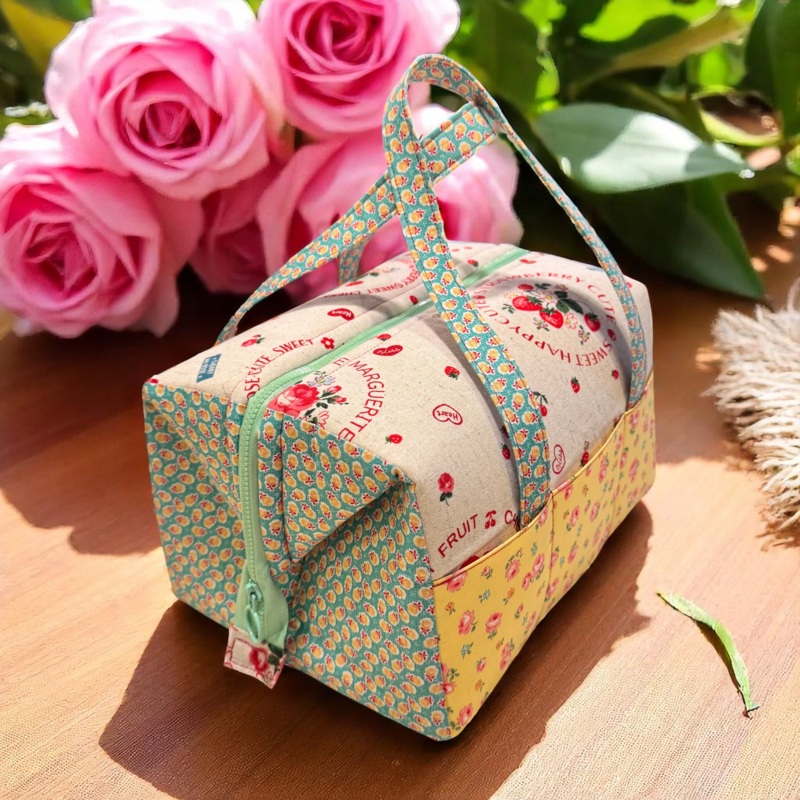 Zakka Workshop ~ Stylish Sewing Tote Pattern Only